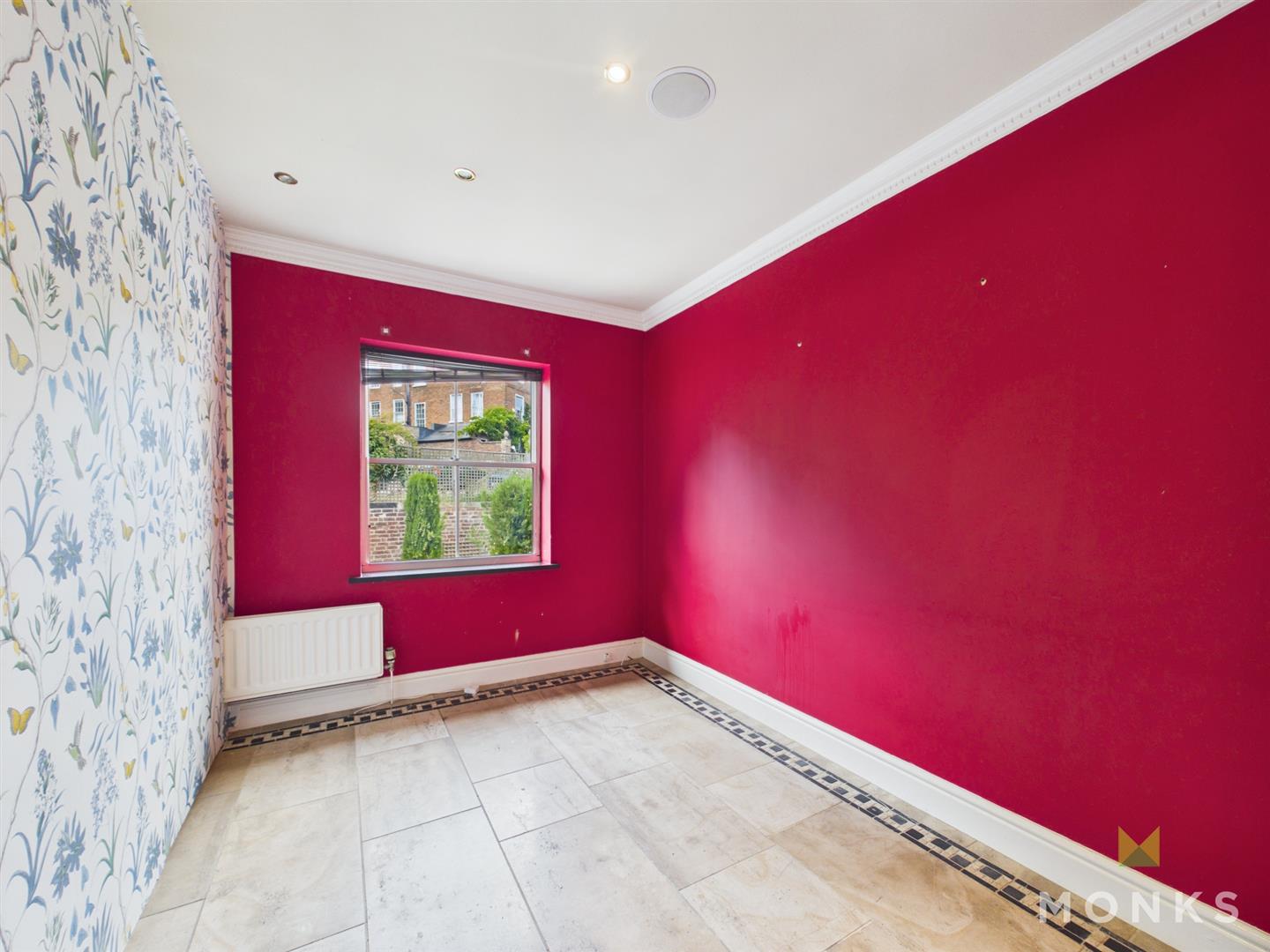 7 Bishopstone Mansions Town Walls, Shrewsbury, SY1 1UE For Sale